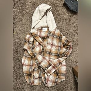 American Eagle Women’s Hooded Flannel XS